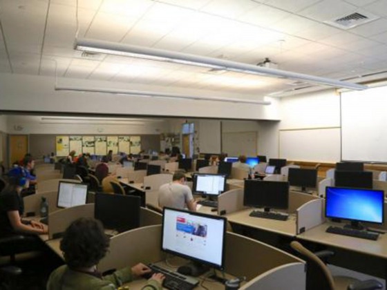 Computer Labs  University of Houston Libraries