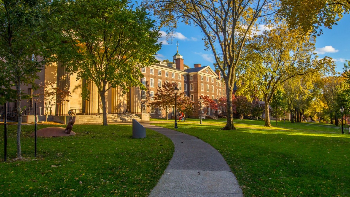 brown university admissions visits