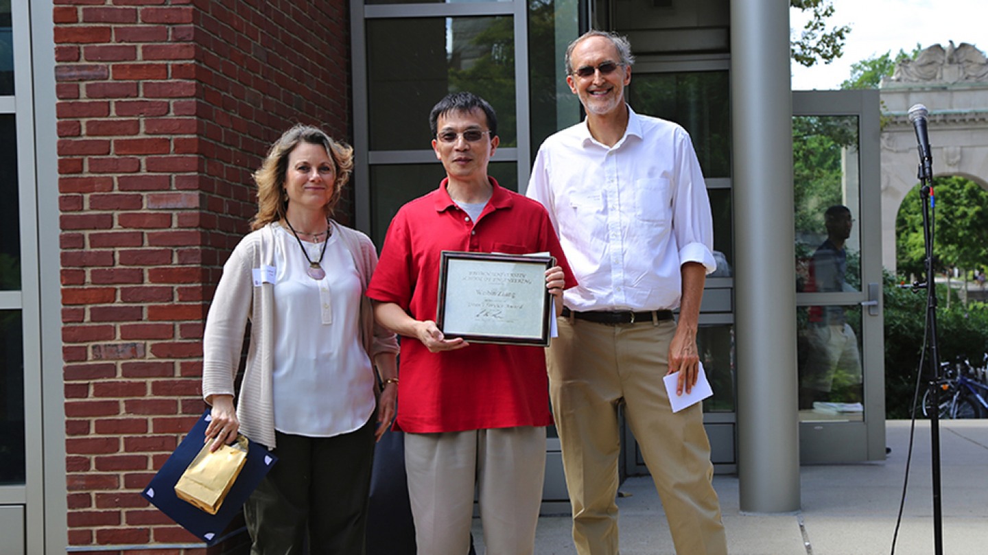 Weibin Zhang Receives Dean’s Service Award | Engineering | Brown University