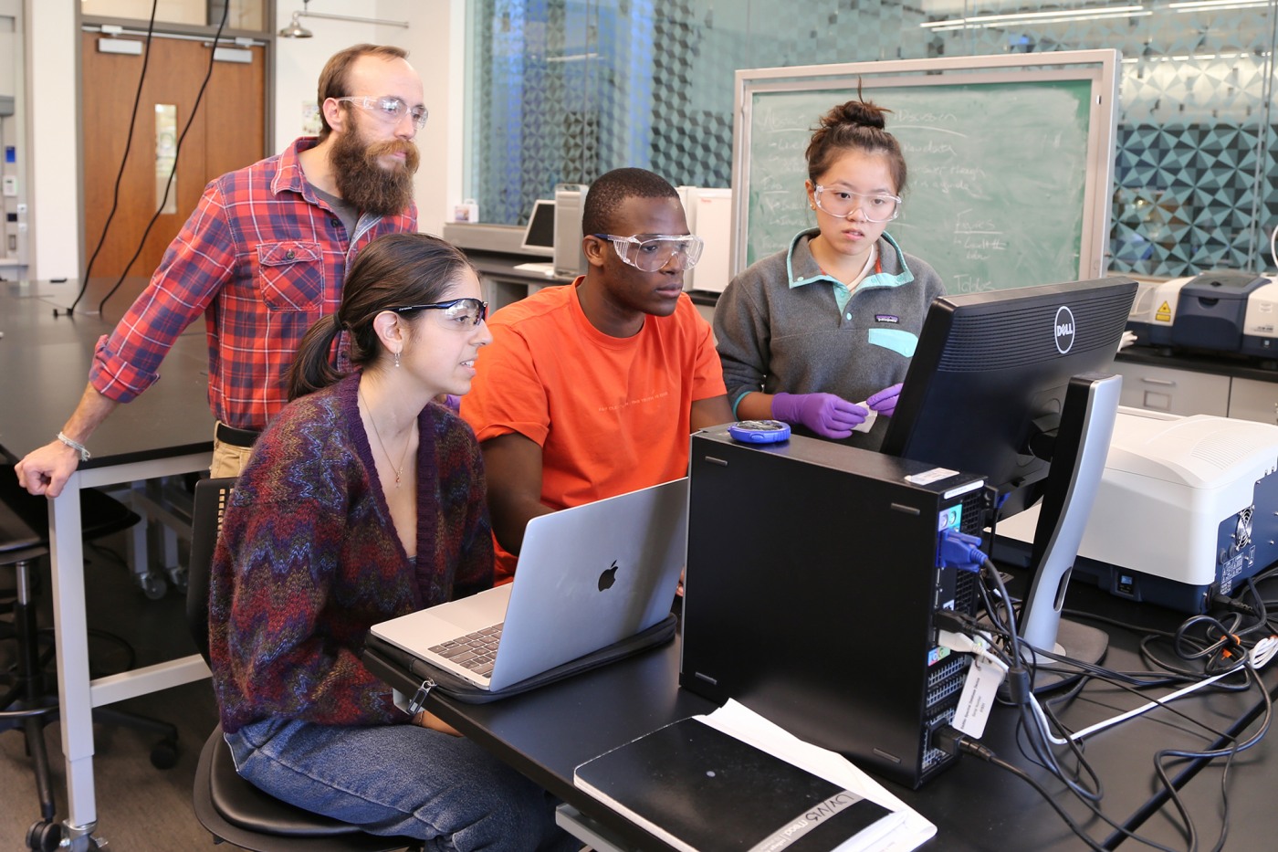 Undergraduate Teaching Lab